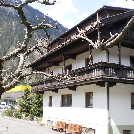 Bergsteiger-Zimmer Pension Obermair Mayrhofen Ngoại thất bức ảnh